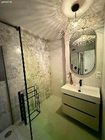 Prodej bytu 1+kk 38 m² Holečkova, Praha - Košíře