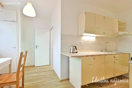 Pronájem bytu 2+1 55 m² Kubíčkova, Brno - Bystrc