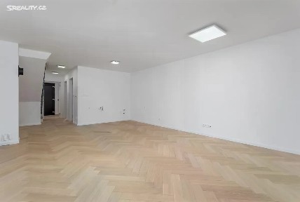 Prodej bytu 5+kk 116 m² Rožnov pod Radhoštěm