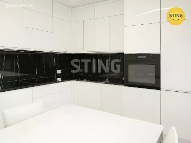 Pronájem bytu 2+1 64 m² Ostravská, Český Těšín