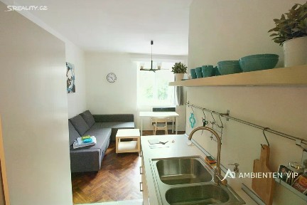 Pronájem bytu 1+kk 35 m² Milady Horákové, Brno