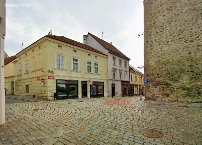 Pronájem bytu 2+1 55 m² Kollárova, Znojmo