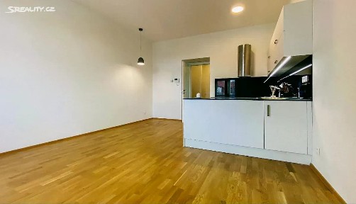 Praha, Praha 7, Ovenecká