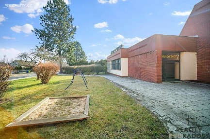 Prodej restaurace 320 m² 1. máje, Řečany nad Labem
