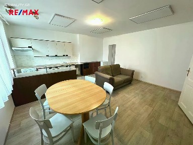 Prodej bytu 3+kk 83 m² Americká, Plzeň - Jižní Předměstí