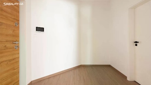 Prodej bytu 2+kk 42 m² Faměrovo náměstí, Brno - Černovice