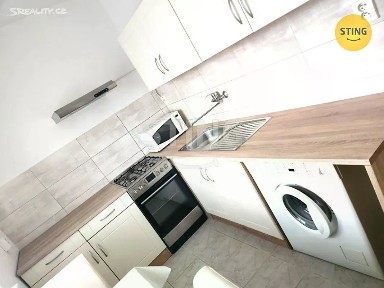 Pronájem bytu 2+1 52 m² bří Hovůrkových, Přerov - Přerov I-Město