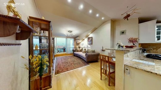 Prodej bytu 3+kk 119 m² Drtinova, Praha - Smíchov