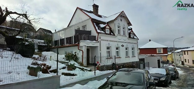 Prodej rodinného domu 160 m², pozemek 845 m²