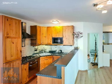 Pronájem bytu pokoje 15 m² Kazašská, Praha - Vršovice