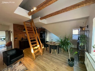 Pronájem bytu 2+kk 70 m² Šultysova, Praha - Břevnov