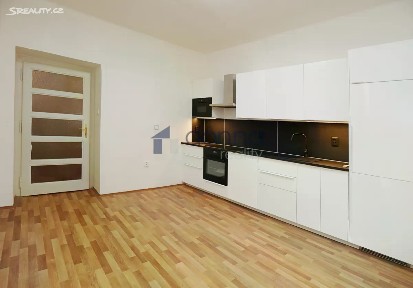 Pronájem bytu 2+1 85 m² Blanická, Praha - Vinohrady