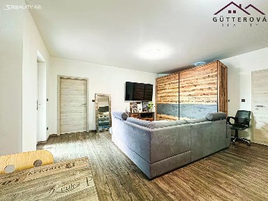 Pronájem bytu 2+kk 64 m² třída 1. máje, Holýšov