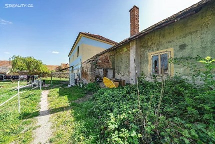 Prodej obchodního prostoru 105 m²