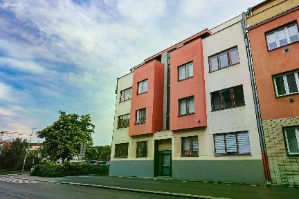 Prodej bytu 2+kk 51 m² Vosmíkových, Praha - Libeň