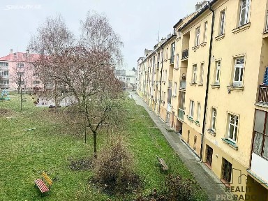 Prodej bytu 5+1 135 m² Nádražní, Kroměříž