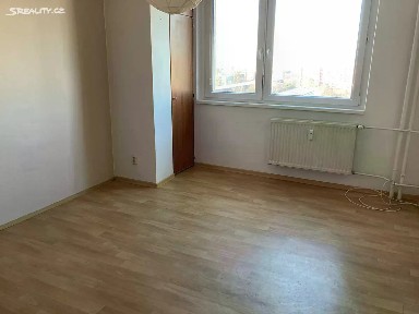 Prodej bytu 2+kk 37 m² SNP, Otrokovice