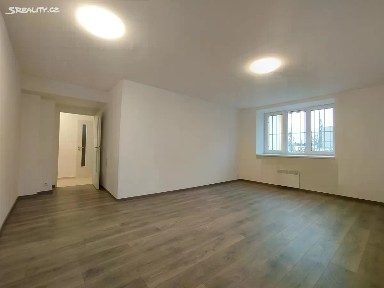 Praha, Praha 9, Vysočany, Novovysočanská, 14