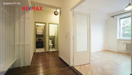 Prodej bytu 2+1 60 m² Lumiérů, Praha - Hlubočepy