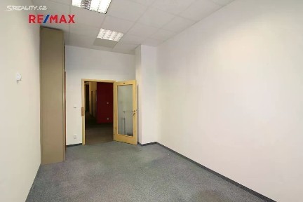 Pronájem kanceláře 17 m² Vinohradská, Praha - Vinohrady