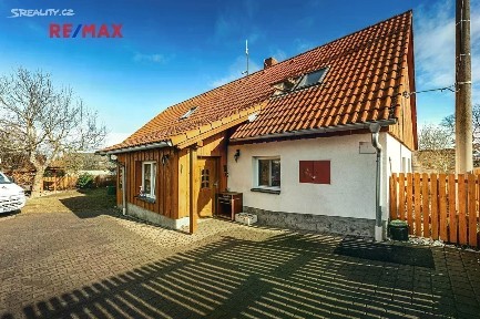 Prodej rodinného domu 209 m², pozemek 632 m²