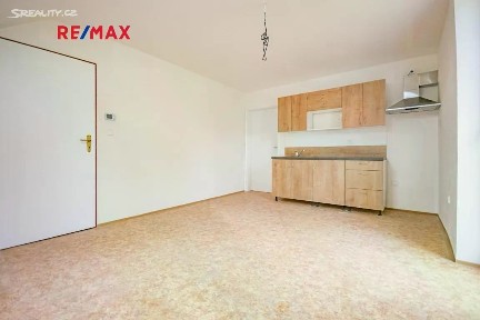Pronájem bytu 3+kk 52 m² Přelovská, Černožice