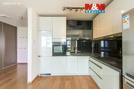 Prodej bytu 4+kk 105 m² Jantarová, Ostrava - Moravská Ostrava