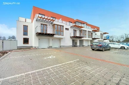 Prodej bytu 3+kk 77 m² K Meteoru, Hradec Králové - Svobodné Dvory