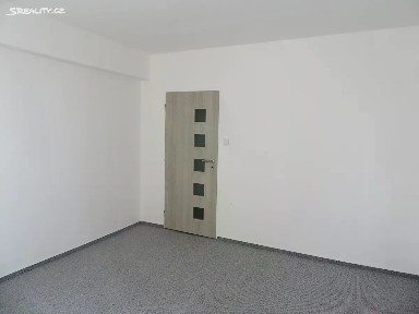 Pronájem bytu 2+1 58 m² Roháčova, Kolín - Kolín III