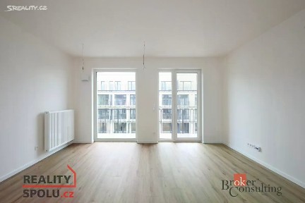 Prodej bytu 1+kk 34 m² Ke Křížku, Kladno - Dubí