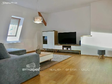 Pronájem bytu 4+1 140 m² Erbenova, Plzeň - Jižní Předměstí