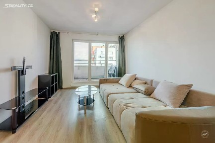 Prodej bytu 1+kk 34 m² Hlučkova, Praha - Letňany