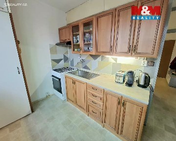 Pronájem bytu 2+1 50 m² Závodu míru, Sokolov