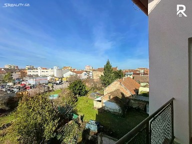 Pronájem bytu 2+1 79 m² Dobrovolského, Hodonín