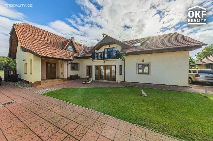 Prodej rodinného domu 358 m², pozemek 2875 m² Třebízského, Červenka