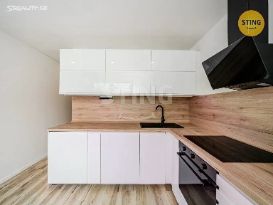 Pronájem bytu 3+1 78 m² Za Školou, Ostrava - Zábřeh