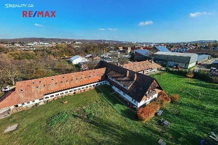 Pronájem skladového prostoru 3000 m²