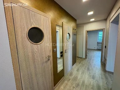 Pronájem bytu 3+1 65 m² U krčské vodárny, Praha - Krč