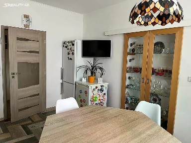 Pronájem bytu 2+1 76 m² Schoellerova, Praha