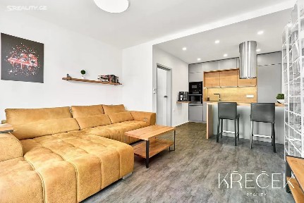 Pronájem bytu 2+kk 49 m² Kremláčkova, Třebíč - Nové Město