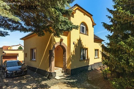 Prodej vícegeneračního domu 163 m², pozemek 1205 m²