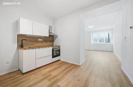 Prodej bytu 2+kk 60 m² Kolbenova, Praha - Vysočany