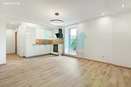 Prodej bytu 2+kk 41 m² Slezská, Háj ve Slezsku - Jilešovice