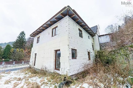 Prodej rodinného domu 213 m², pozemek 338 m²