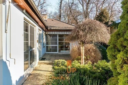 Prodej vily 355 m², pozemek 555 m²
