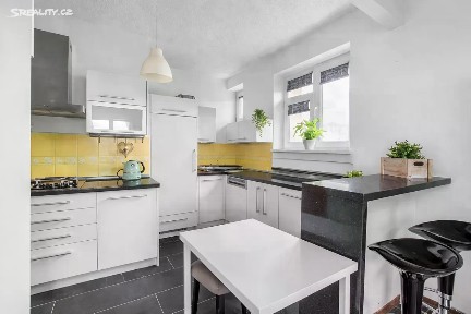 Prodej bytu 3+1 80 m² Mládeže, Ostrava - Hrabůvka