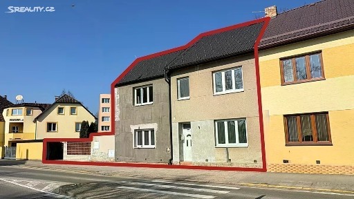 Prodej rodinného domu 220 m², pozemek 344 m²