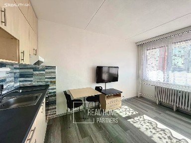 Prodej bytu 1+kk 35 m² Labská, Brno - Starý Lískovec