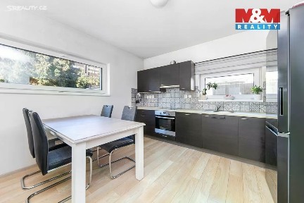 Prodej bytu 2+kk 50 m² Na Hrázi, Moravské Knínice