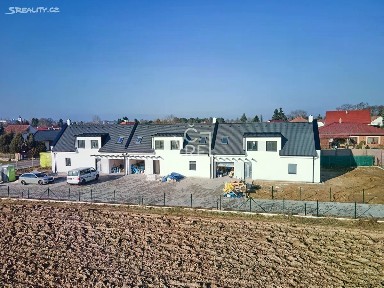 Pronájem rodinného domu 148 m², pozemek 255 m² Chlumec nad Cidlinou